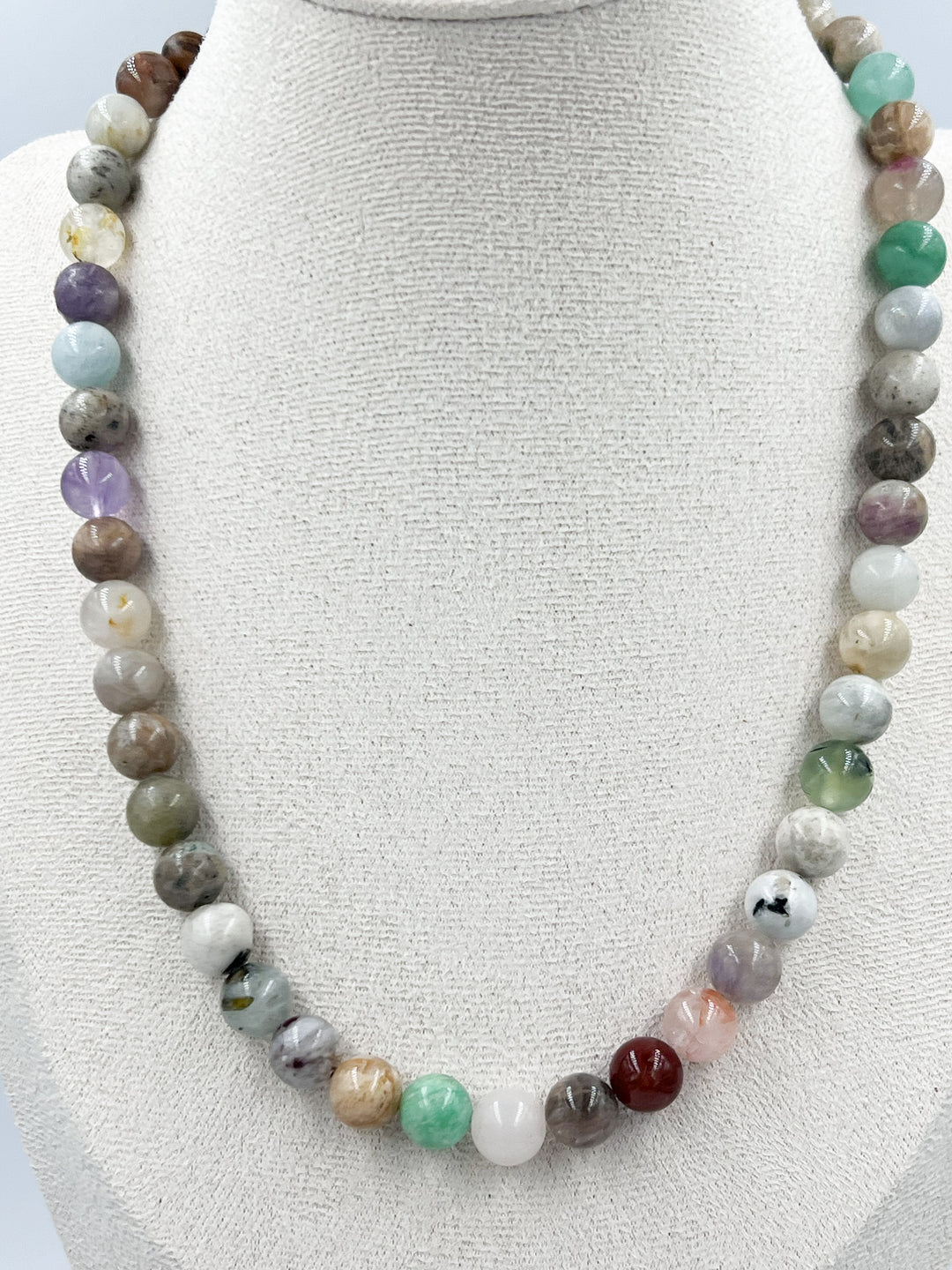The Sunday Necklace