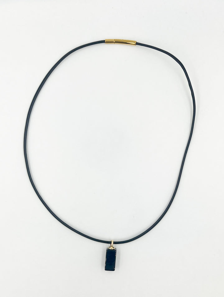 Midnight Line Necklace