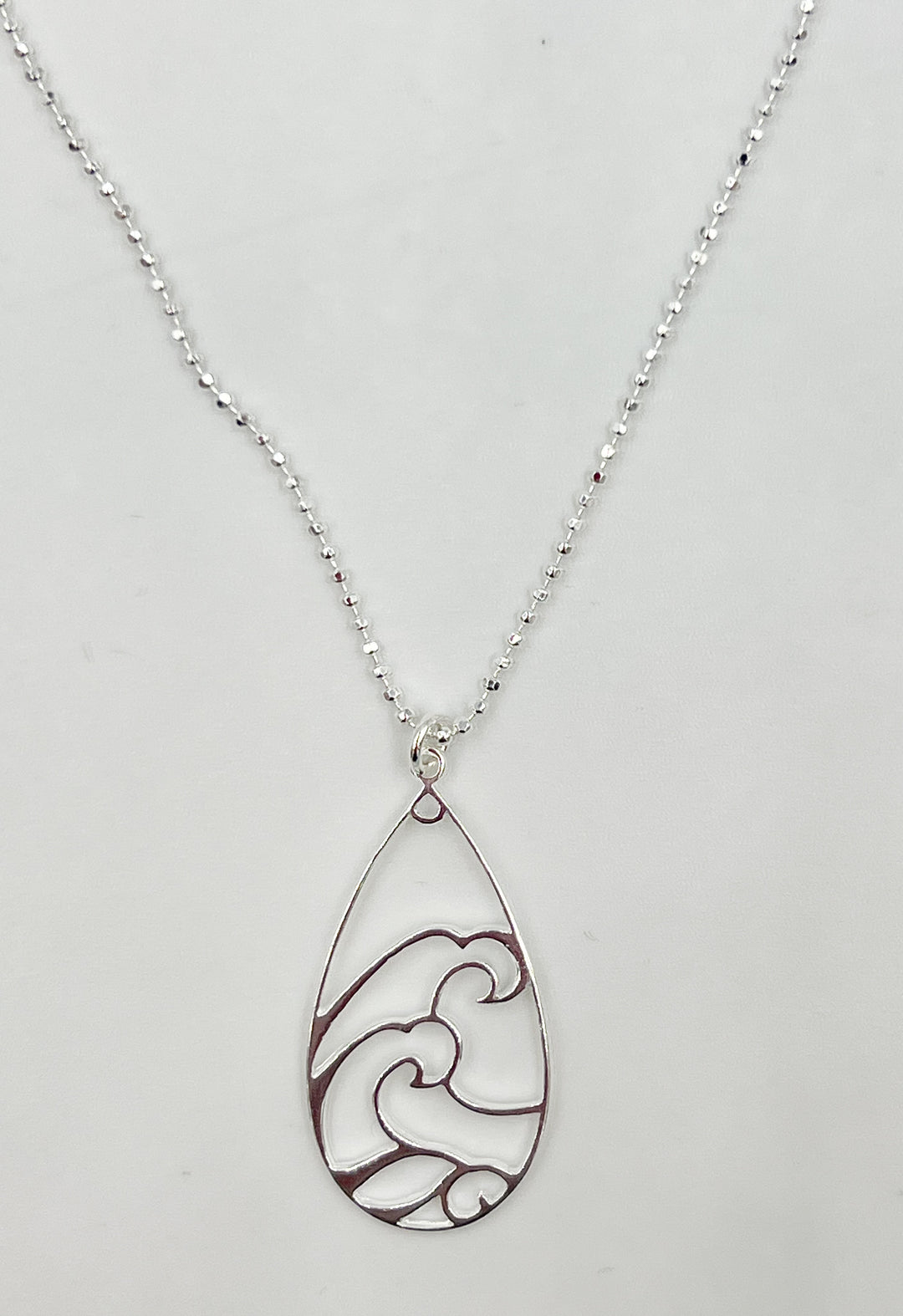 Wave Necklace