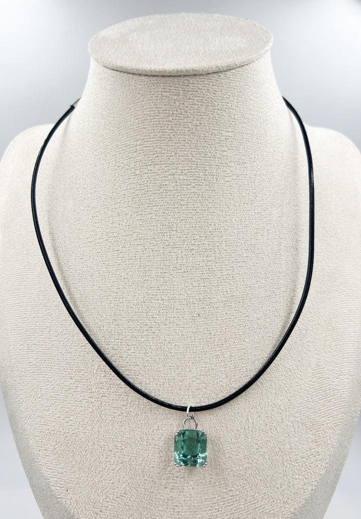 Midnight Line Necklace