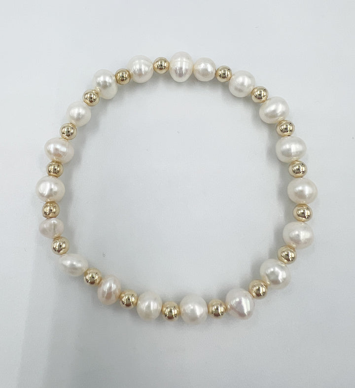 Pearl Glow Bracelet